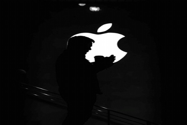 APPLE BẠI TRẬN TRONG VỤ KIỆN VỚI NHÀ SẢN XUẤT “iPHONE ẢO”